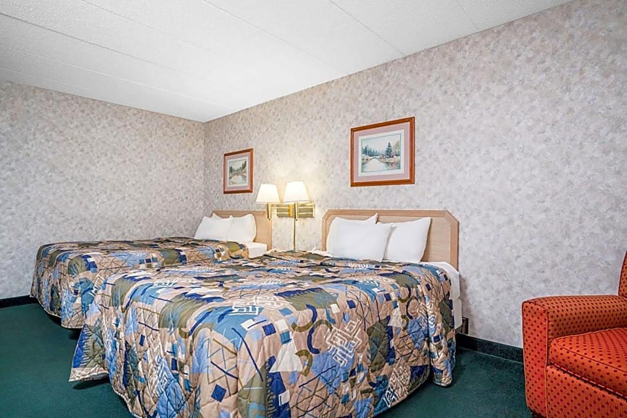 Days Inn Hotel & Conference Center La Crosse Esterno foto
