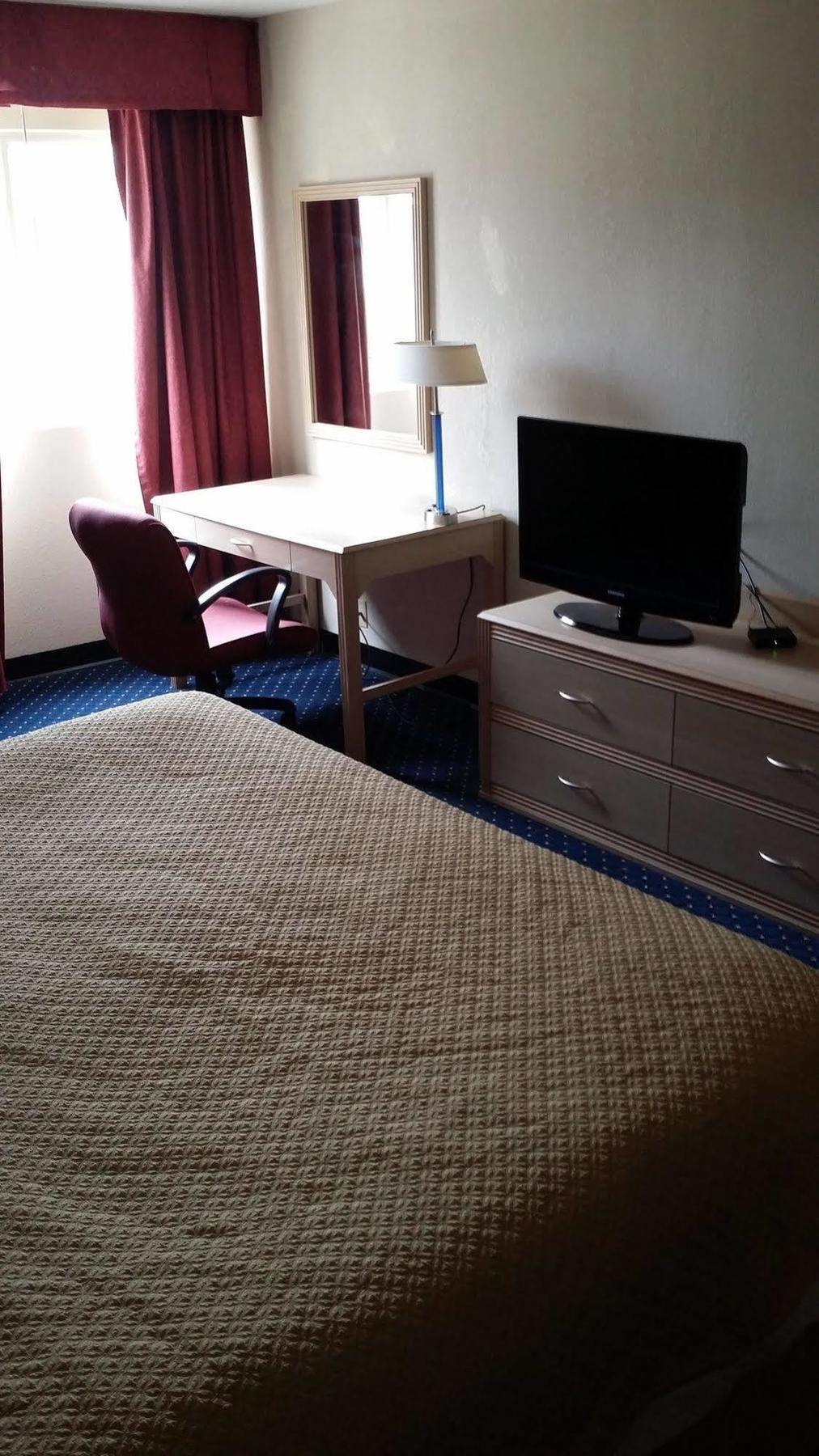 Days Inn Hotel & Conference Center La Crosse Esterno foto